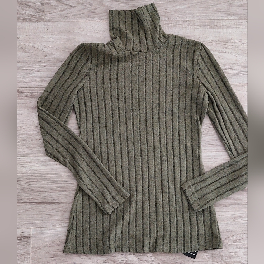 Olive Ribbed Turtleneck Sweater